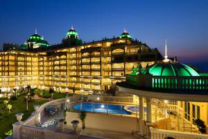 Kempinski Hotel Residences Palm Jumeirah in Dubai