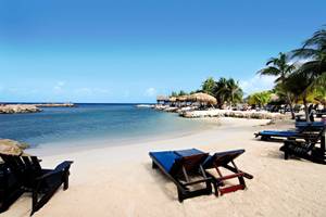 Lions Dive & Beach Resort in Curacao