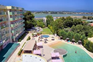 Ariti Grand Hotel Corfu in Korfu & Paxi