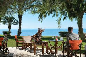 Constantinou Bros Athena Royal Beach Hotel in Paphos