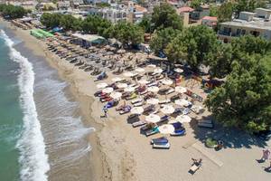 Kalyves Beach in Heraklion