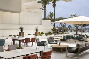 Melia Salinas in Lanzarote