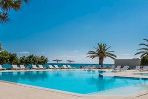 The Bay Hotel & Suites in Zakynthos