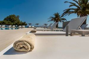 The Bay Hotel & Suites in Zakynthos