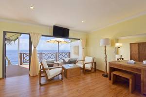 Suite mit Meerblick im Dreamland The Unique Sea & Lake Resort Spa.