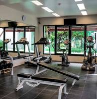 Apsara Beachfront Resort & Villa in Thailand: Khao Lak & Umgebung