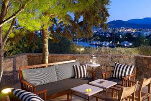 St. Nicolas Bay Resort Hotel & Villas in Heraklion