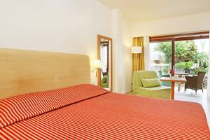 Blue Sea Beach Affiliated by Melia in Heraklion