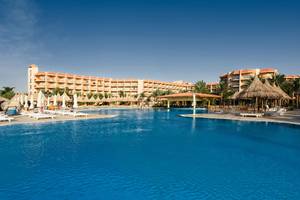 Siva Grand Beach Hotel in Hurghada - Pool