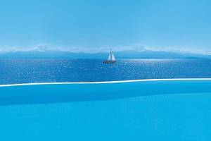 Elounda Beach in Heraklion