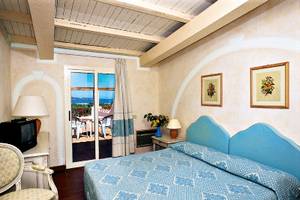 Colonna Beach Hotel & Apartments in Sardinien