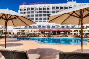 Crowne Plaza Muscat in Muscat