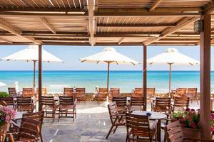 Kernos Beach Hotel & Bungalows in Heraklion