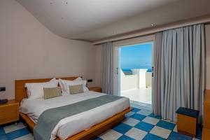 Alexandra Beach Resort & Spa in Zakynthos