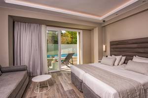 Alexandra Beach Resort & Spa in Zakynthos