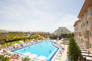 Side Aluna Hotel