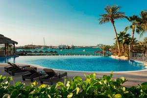 Le Meridien Mina Seyahi Beach Resort & Waterpark in Dubai