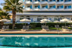 Blue Sea Beach Resort in Rhodos