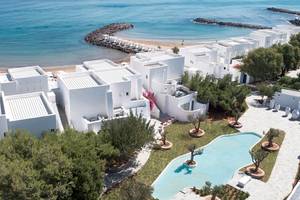 Knossos Beach Bungalows Suites Resort & Spa in Heraklion