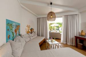 Sunwing Bangtao Beach Hotel in Phuket