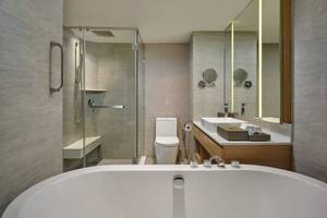 Phuket Marriott Resort & Spa Merlin Beach