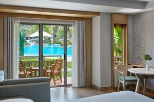 Phuket Marriott Resort & Spa Merlin Beach