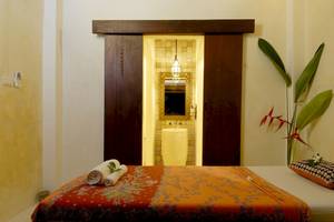 Bangsak Village Hotel in  Phang Nga