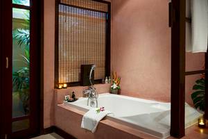 Bo Phut Resort & Spa in Koh Samui