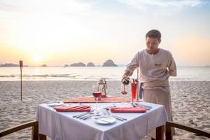 Tup Kaek Sunset Beach Resort in Krabi