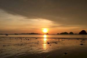 Tup Kaek Sunset Beach Resort in Krabi