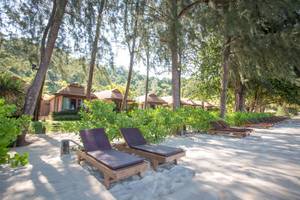 Tup Kaek Sunset Beach Resort in Krabi