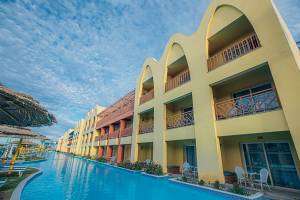 Titanic Beach Spa & Aqua Park in Hurghada