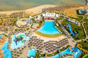 Titanic Beach Spa & Aqua Park in Hurghada