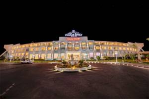 Titanic Resort & Aqua Park in Hurghada