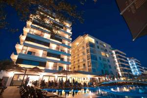 Gloria Palace Hotel & SPA in Golem