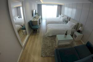 Demi Hotel in Saranda