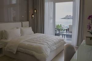 Demi Hotel in Saranda