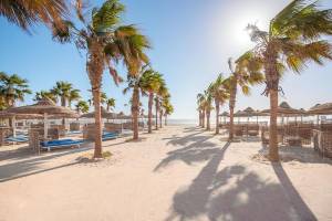 Amwaj Beach Club Hotel