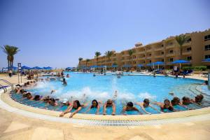 Amwaj Beach Club Hotel