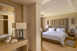 Rixos Premium Magawish Suites & Villas