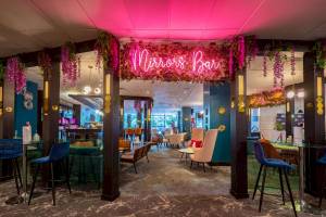 Novotel London West