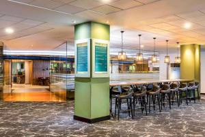 Novotel London West