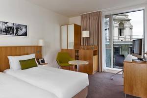 DoubleTree by Hilton Tower of London