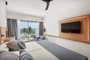 Hotel Mediterráneo in Sa Coma