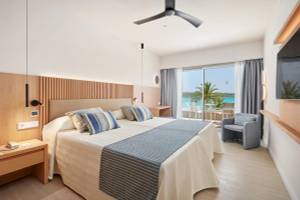 Hotel Mediterráneo in Sa Coma