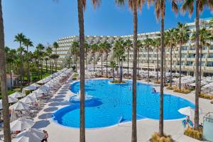 Hotel Mediterráneo in Sa Coma