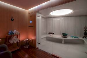Doubletree by Hilton Istanbul Moda