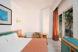 Sol Milanos Pinguinos Hotel in Menorca