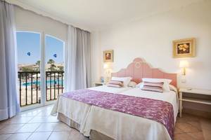 Grupotel Macarella Suites & Spa