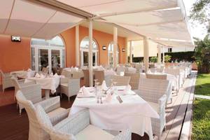 Grupotel Macarella Suites & Spa